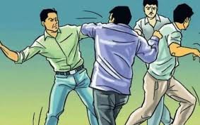 मारहाण, दमदाटी प्रकरणी चार जणांविरोधात तक्रार 